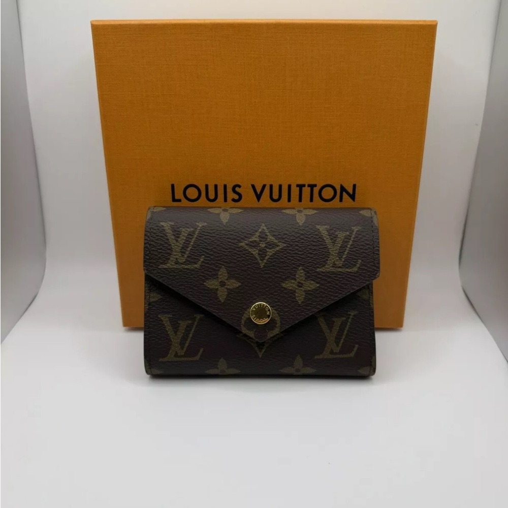 LOUIS VUITTON Victorine Rose Wallet M62360 - Authentic with Box & Receipt